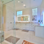 Modern Luxury Lakefront Homes